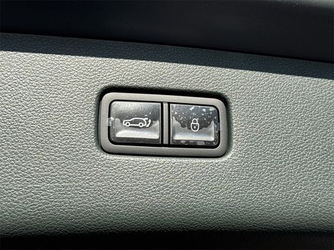 New 2026 Genesis GV80 2.5T Prestige image 19