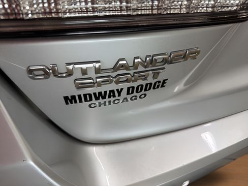 Used 2021 Mitsubishi Outlander Sport ES AWD/4WD image 8