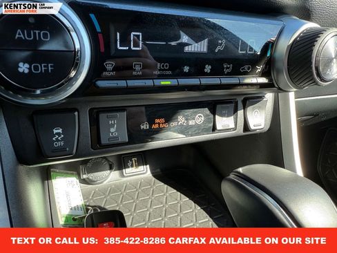 Used 2025 Toyota RAV4 XLE Premium image 27