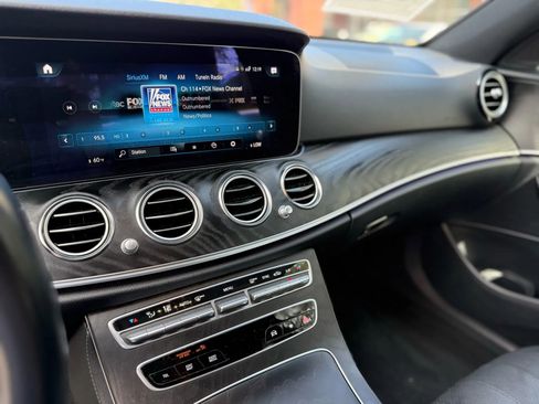 Used 2023 Mercedes-Benz E 350 Sedan image 29