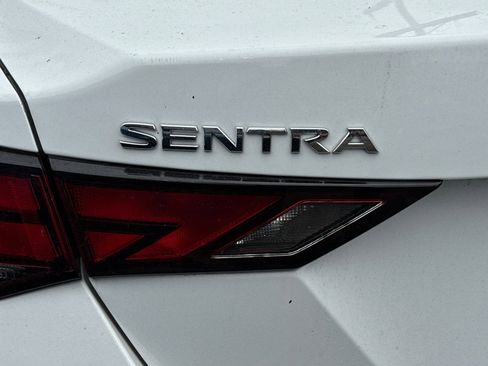 Used 2024 Nissan Sentra S FWD image 7