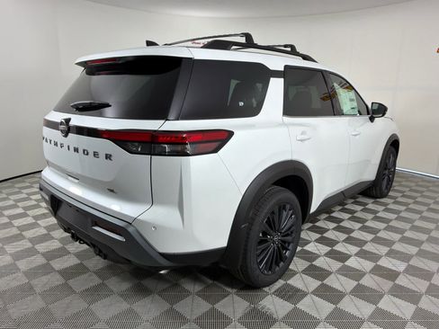New 2026 Nissan Pathfinder SL w/ SL Premium Package FWD image 6
