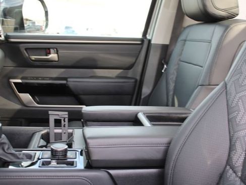 Used 2024 Toyota Tundra Limited w/ TRD Off-Road Package image 41