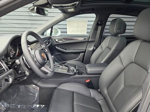 New 2026 Porsche Macan AWD/4WD image 26