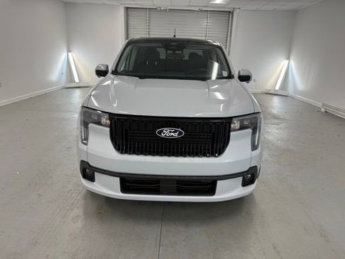 New 2026 Ford Maverick Lobo image 2