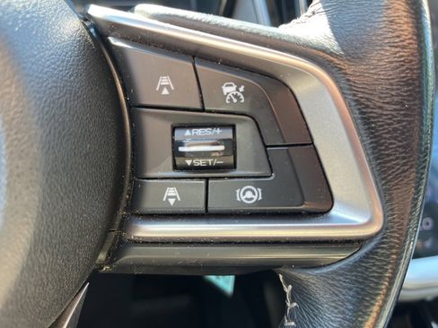Used 2022 Subaru Outback Premium image 14