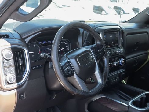 Used 2021 GMC Sierra 2500 Denali w/ Denali Ultimate Package AWD/4WD image 26