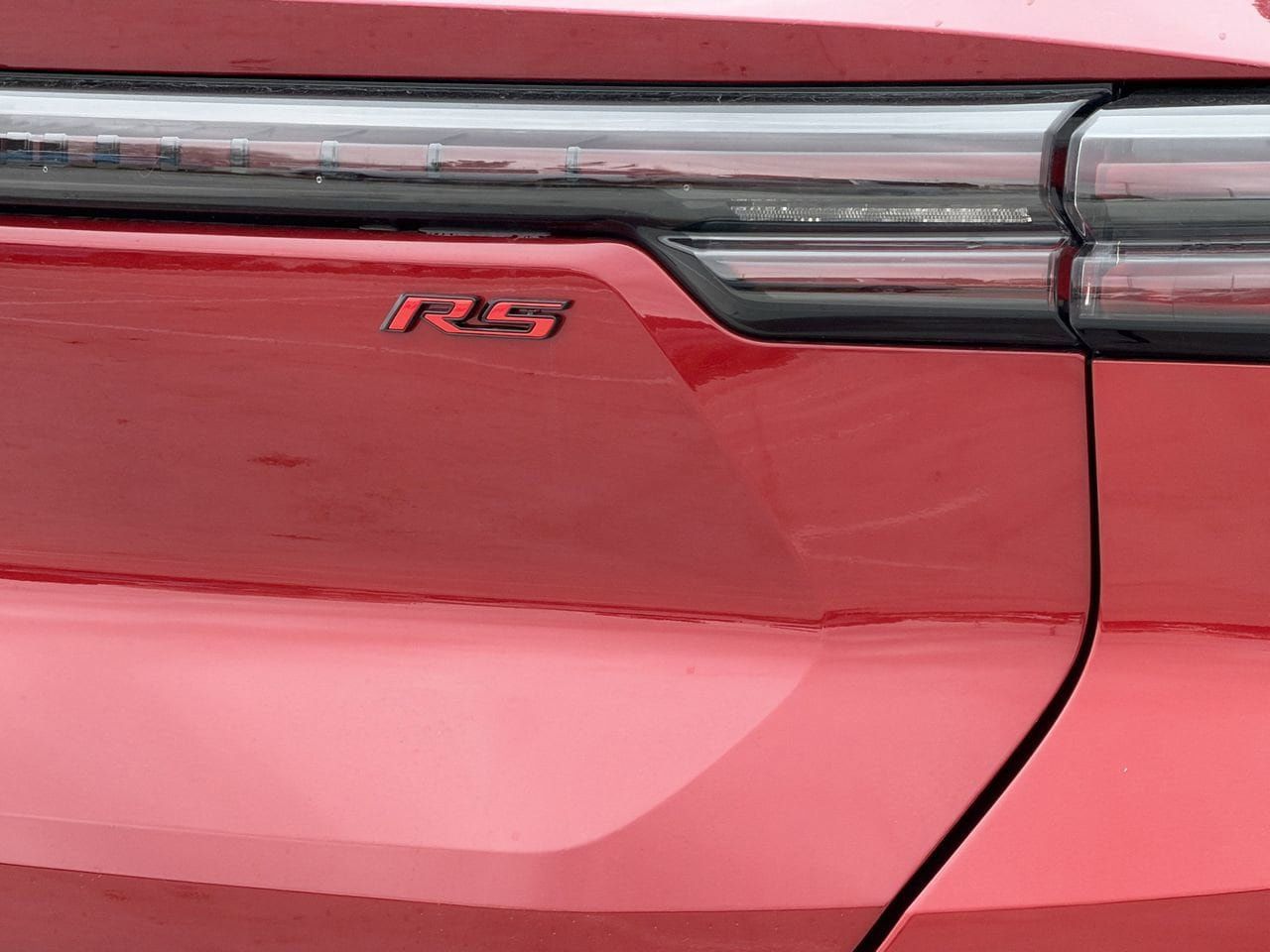 New 2026 Chevrolet Equinox EV RS FWD image 6