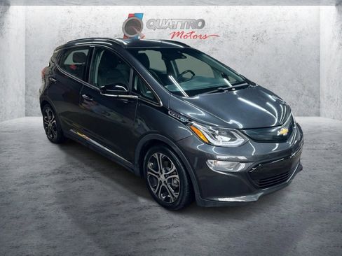Used 2017 Chevrolet Bolt Premier w/ Driver Confidence II Package image 8