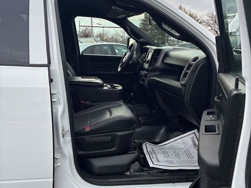 Used 2023 RAM 3500 Tradesman w/ Chrome Appearance Group image 12