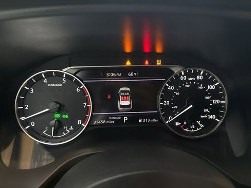 Used 2023 Nissan Rogue SV FWD image 12