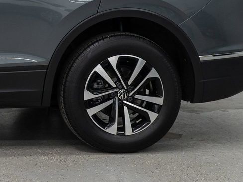 Used 2023 Volkswagen Tiguan S image 26