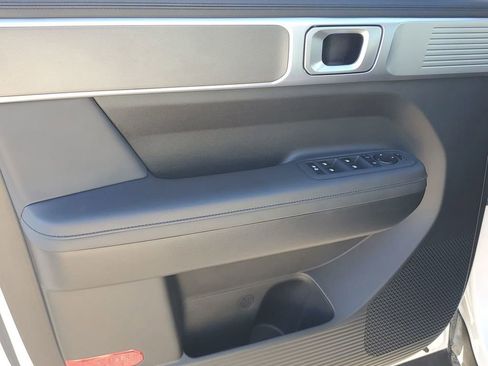 Used 2025 Hyundai Santa Fe XRT image 41