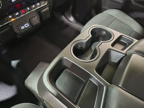 Used 2022 Chevrolet Silverado 1500 Custom w/ Safety Confidence Package image 40