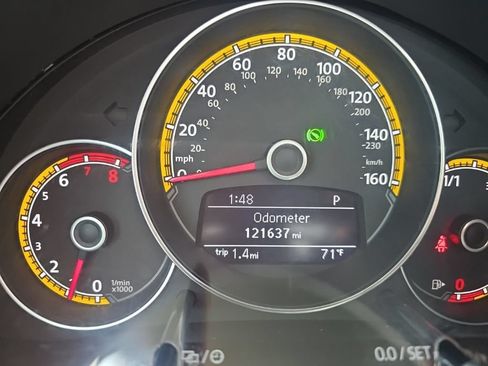 Used 2016 Volkswagen Beetle 1.8T Dune FWD image 18