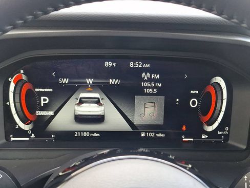 Used 2024 Nissan Rogue SL w/ SL Premium Package FWD image 15
