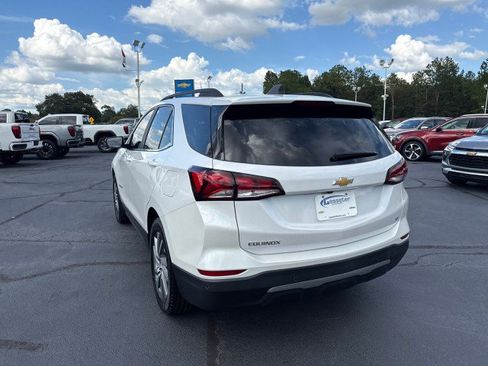 Used 2024 Chevrolet Equinox LT FWD image 5
