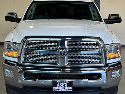 Used 2018 RAM 2500 Laramie w/ Off Road Package AWD/4WD image 3