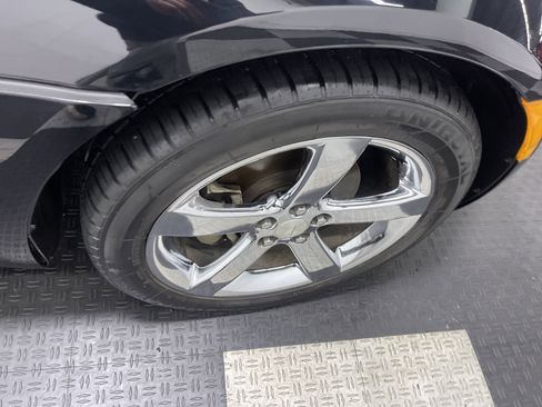 Used 2007 Pontiac Solstice Convertible w/ Preferred Package image 15