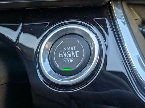 New 2026 Chevrolet Trax RS w/ Sunroof Package image 21