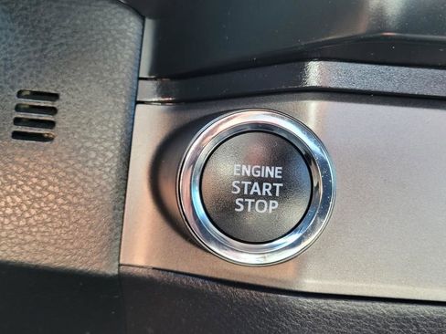 Used 2020 Toyota Tacoma TRD Sport w/ Technology Package image 26