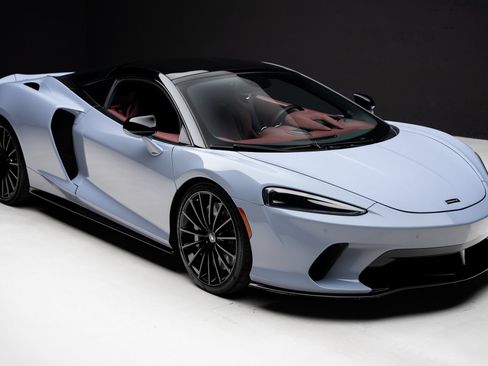 Used 2023 McLaren GT RWD image 39