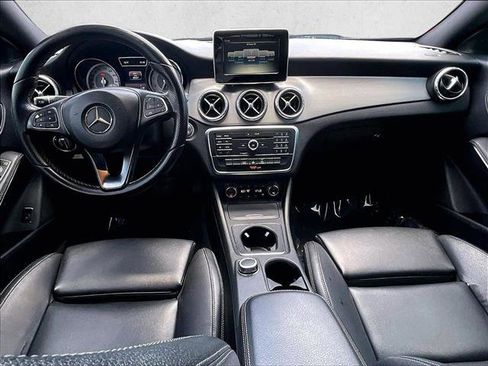 Used 2016 Mercedes-Benz CLA 250 image 16