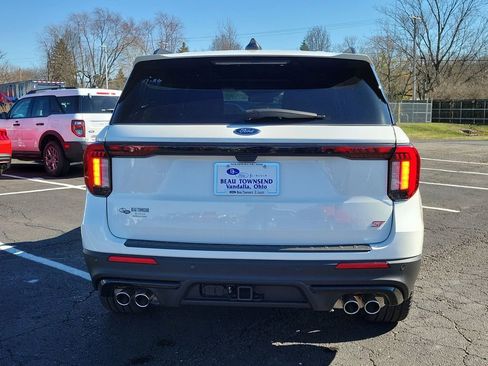 New 2026 Ford Explorer ST w/ Sun And Sound Package image 5