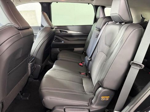 New 2026 INFINITI QX60 Luxe w/ Cargo Package image 15