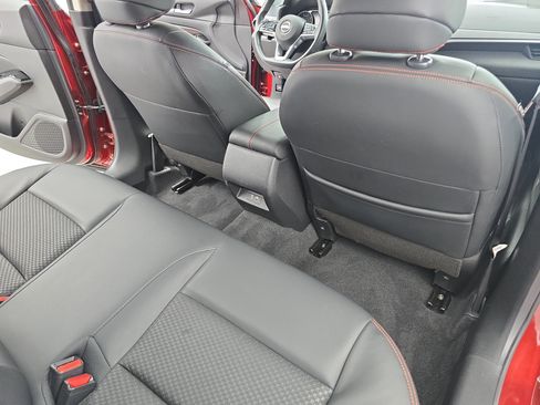 Certified 2023 Nissan Altima 2.5 SR FWD image 11