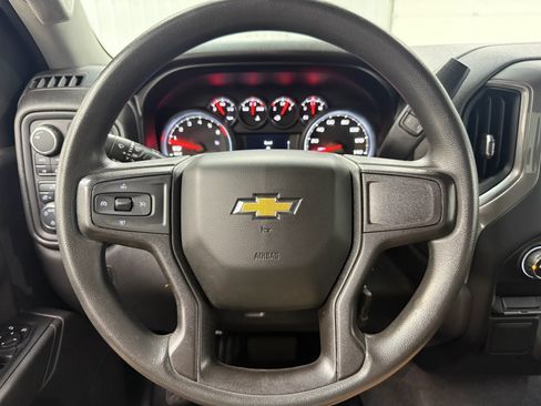 Used 2020 Chevrolet Silverado 1500 Custom w/ Custom Value Package AWD/4WD image 19