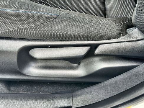 Used 2021 Toyota Corolla SE image 17