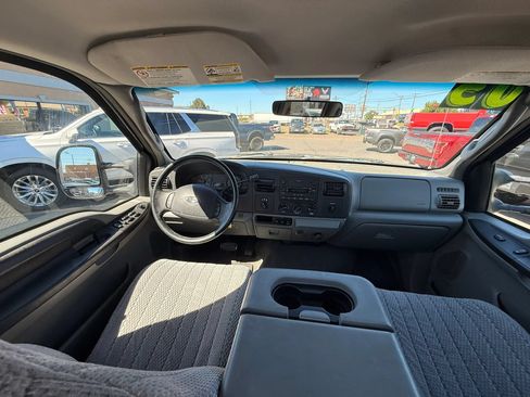 Used 2005 Ford F250 XL AWD/4WD image 16