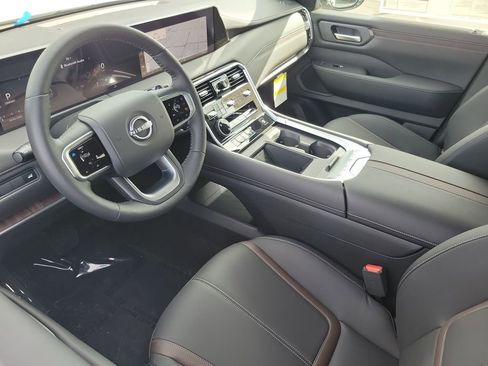 New 2026 Nissan Armada SL w/ Captain's Chari Seat Package image 3