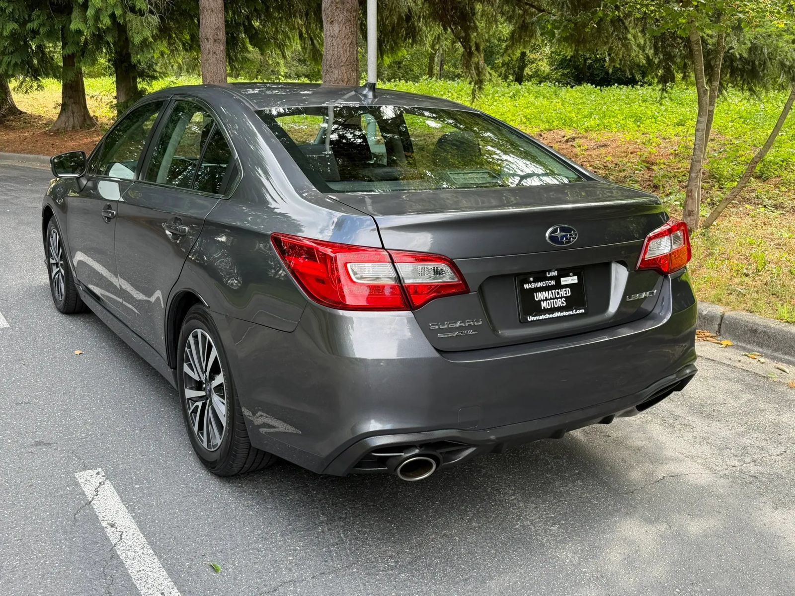 Used 2018 Subaru Legacy 2.5i Premium w/ Eyesight & BSD & Rcta & HBA AWD/4WD image 12