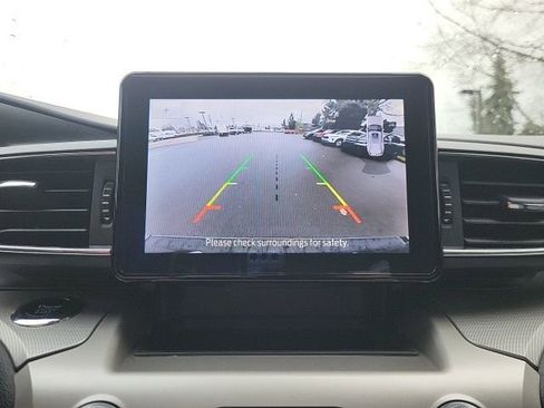 Certified 2023 Ford Explorer XLT w/ Equipment Group 202A image 21