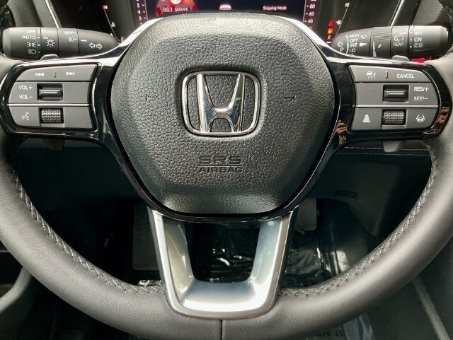 New 2026 Honda Pilot Touring image 22