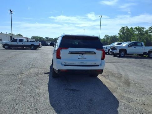 Used 2023 GMC Yukon AT4 w/ AT4 Premium Plus Package AWD/4WD image 31