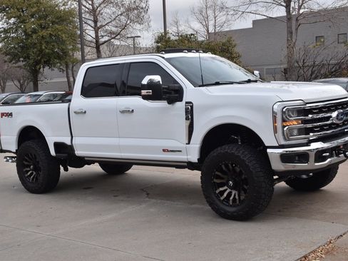 Used 2024 Ford F250 King Ranch w/ Chrome Package image 5