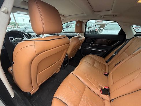 Used 2016 Jaguar XJ R-Sport AWD/4WD image 14