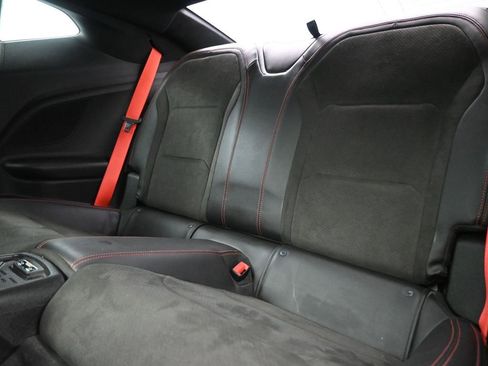 Used 2019 Chevrolet Camaro ZL1 image 19