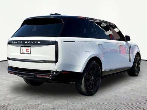 Used 2024 Land Rover Range Rover Long Wheelbase SE AWD/4WD image 7