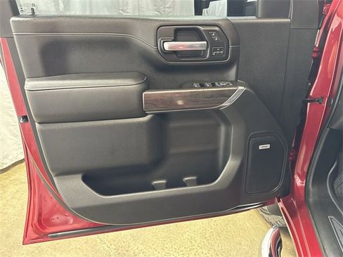 Certified 2020 Chevrolet Silverado 2500 LTZ w/ LTZ Premium Package image 25