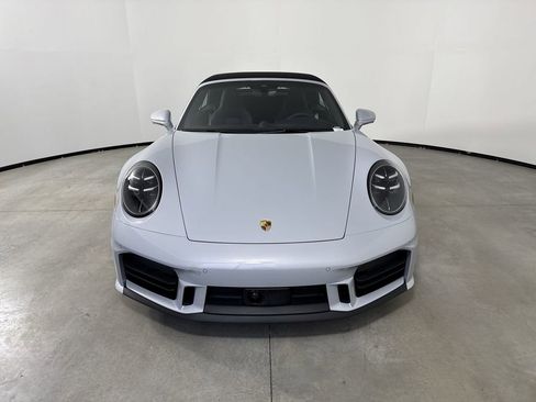 New 2026 Porsche 911 Carrera 4S image 10