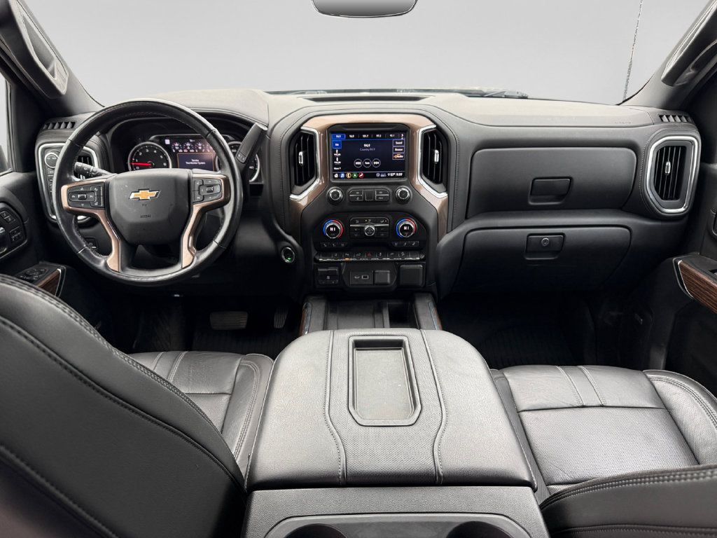 Used 2020 Chevrolet Silverado 3500 High Country w/ Technology Package AWD/4WD image 23