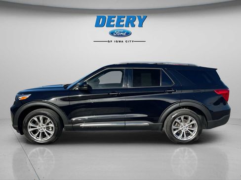 Used 2023 Ford Explorer Limited w/ Limited Technology Package image 5