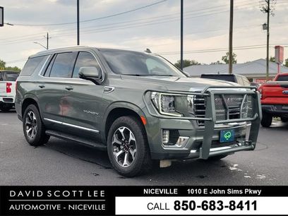 Used 2023 GMC Yukon SLT w/ SLT Premium Package