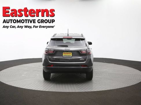 Used 2022 Jeep Compass Latitude AWD/4WD image 39