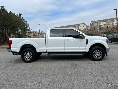 Certified 2021 Ford F250 Lariat w/ Lariat Value Package image 8