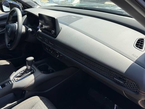Used 2024 Honda HR-V Sport image 25